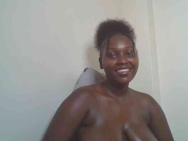 SexyBanni webcam