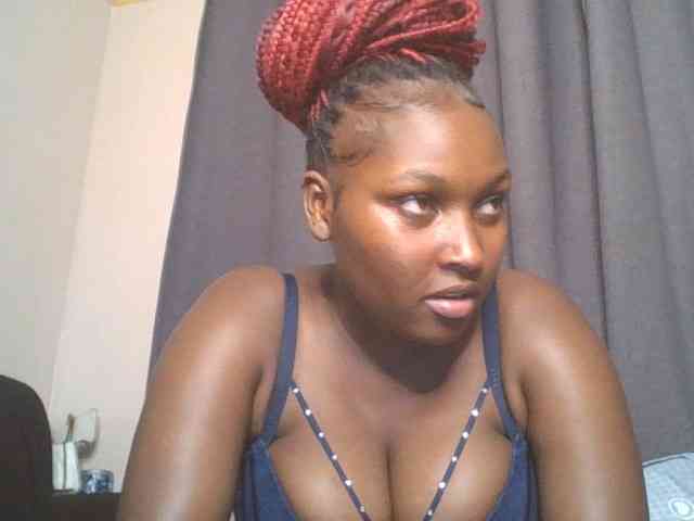 SexyBanni webcam