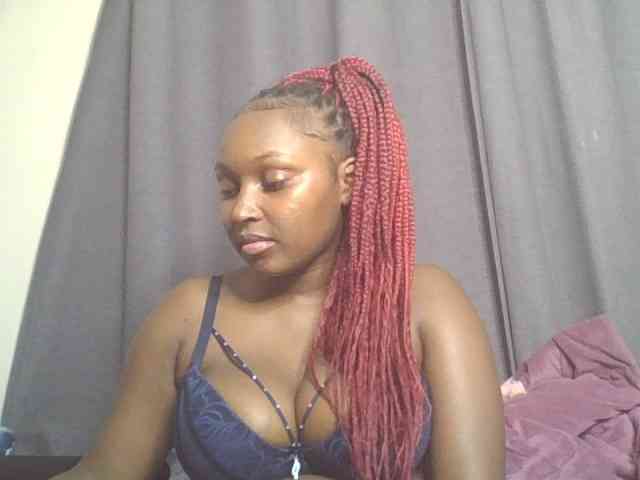 SexyBanni webcam