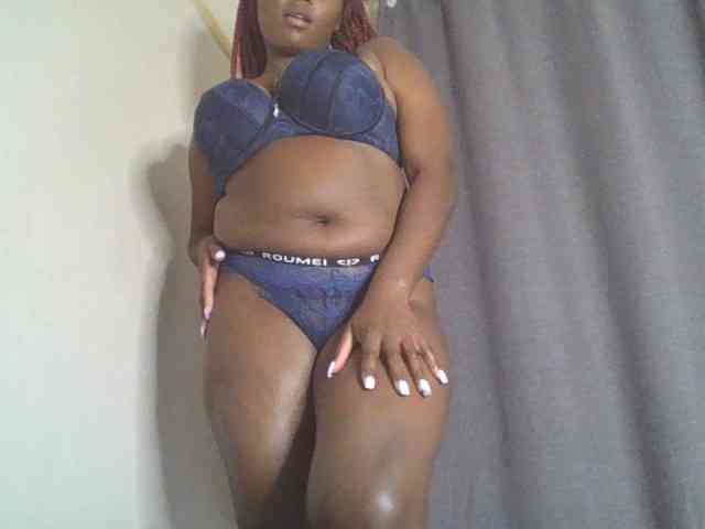 SexyBanni webcam