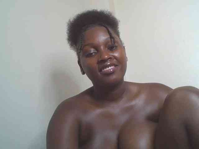 SexyBanni webcam