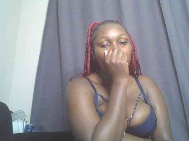 SexyBanni webcam