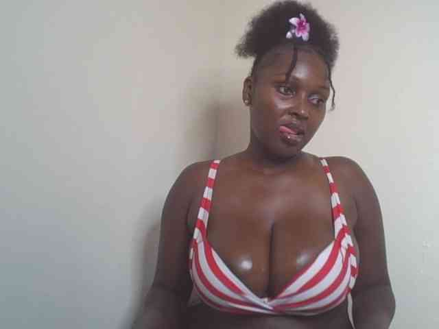 SexyBanni webcam
