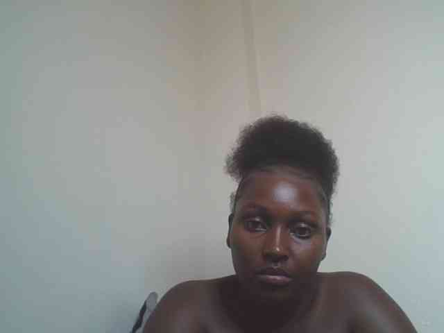 SexyBanni webcam