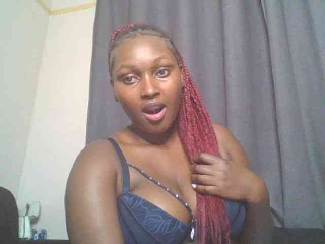SexyBanni webcam