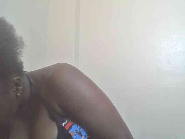 SexyBanni webcam