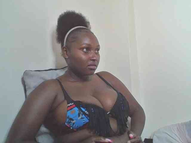 SexyBanni webcam
