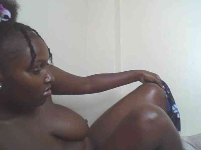 SexyBanni webcam
