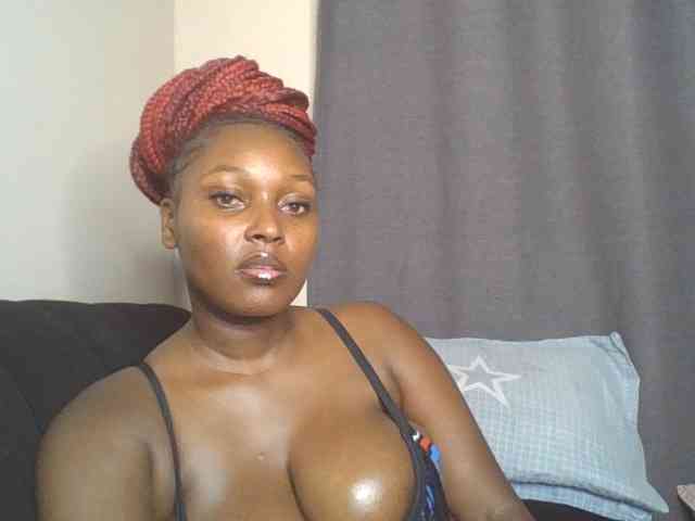 SexyBanni webcam