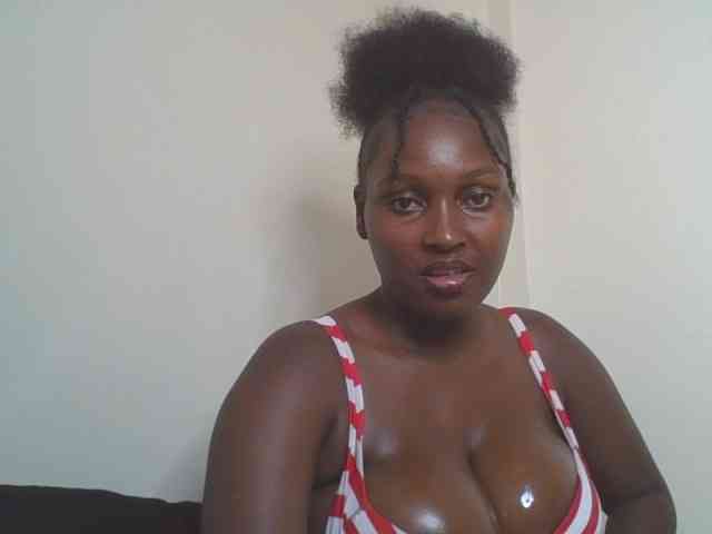 SexyBanni webcam