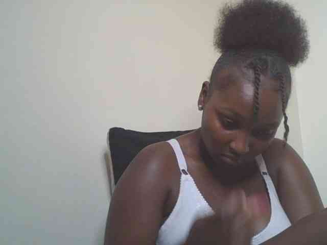 SexyBanni webcam