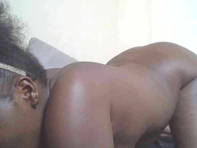 SexyBanni webcam