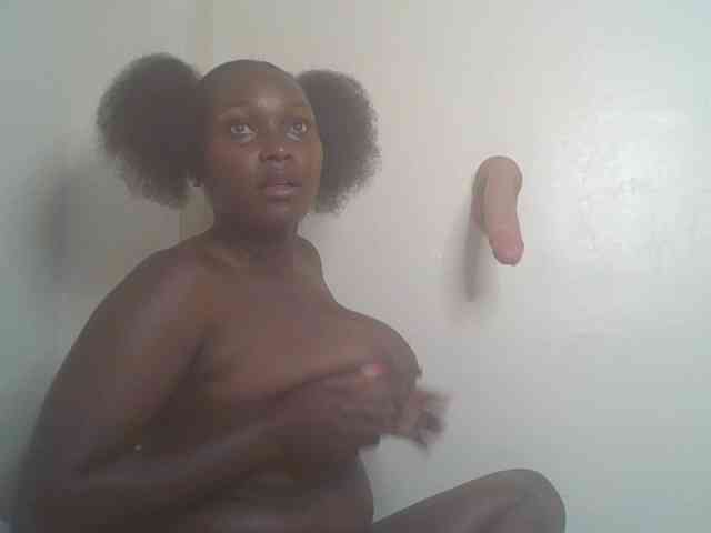 SexyBanni webcam