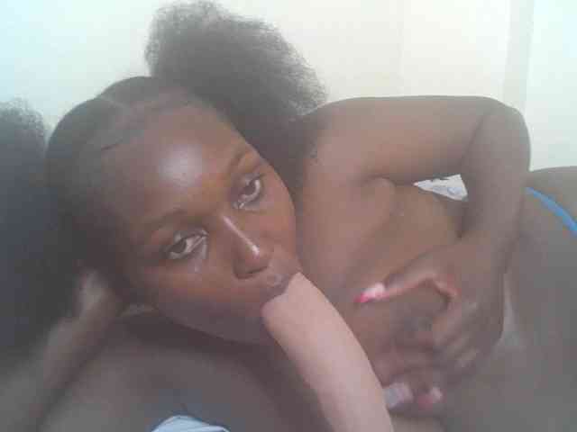 SexyBanni webcam