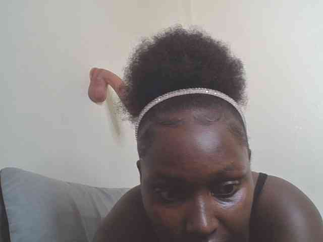 SexyBanni webcam