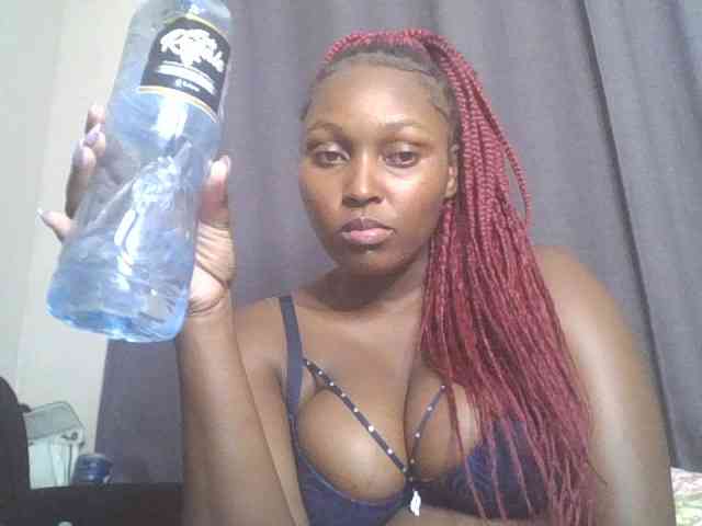 SexyBanni webcam