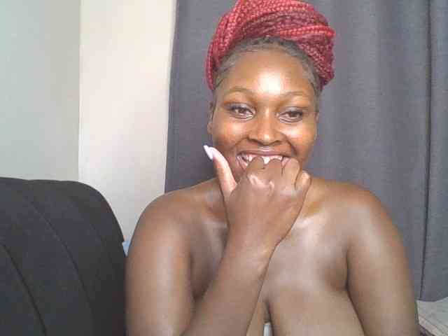 SexyBanni webcam