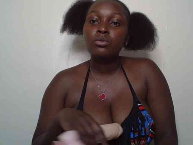 SexyBanni webcam