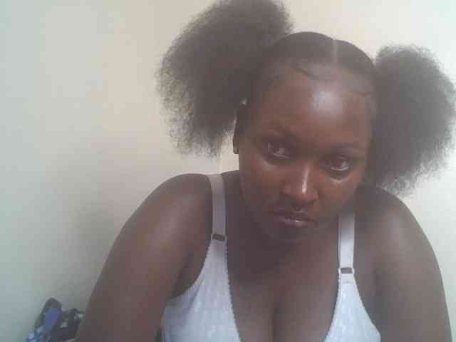 SexyBanni webcam