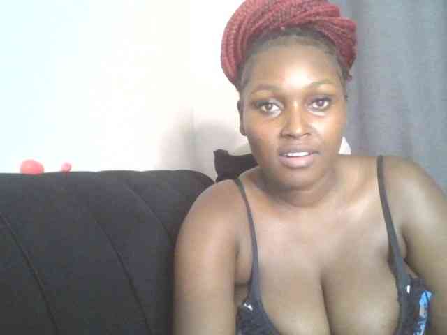 SexyBanni webcam