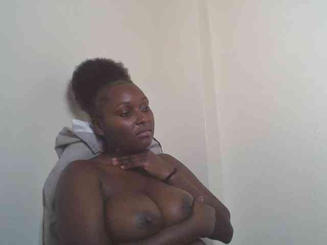 SexyBanni webcam