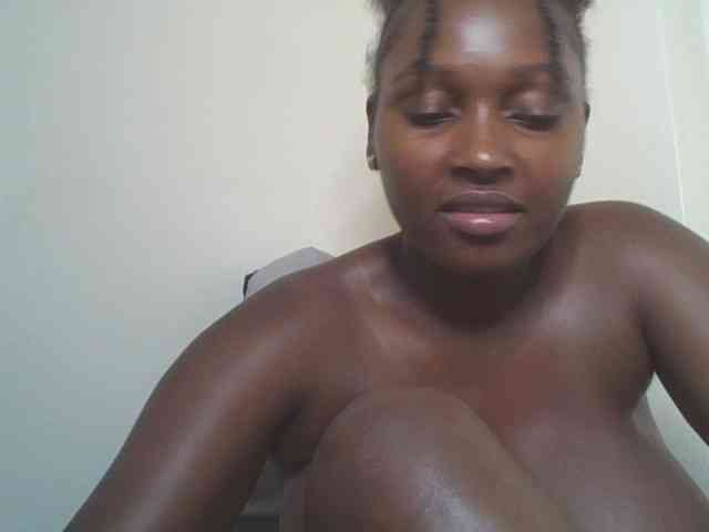 SexyBanni webcam