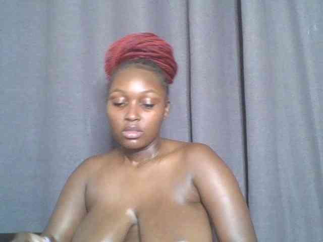 SexyBanni webcam