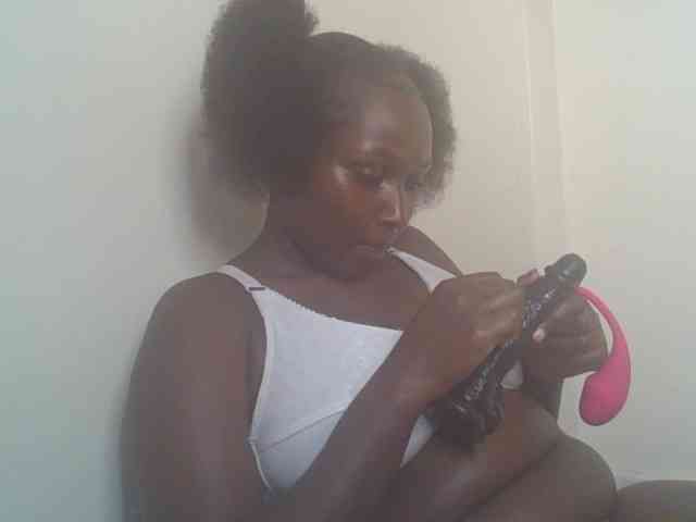 SexyBanni webcam
