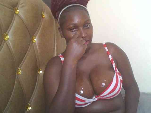 SexyBanni webcam