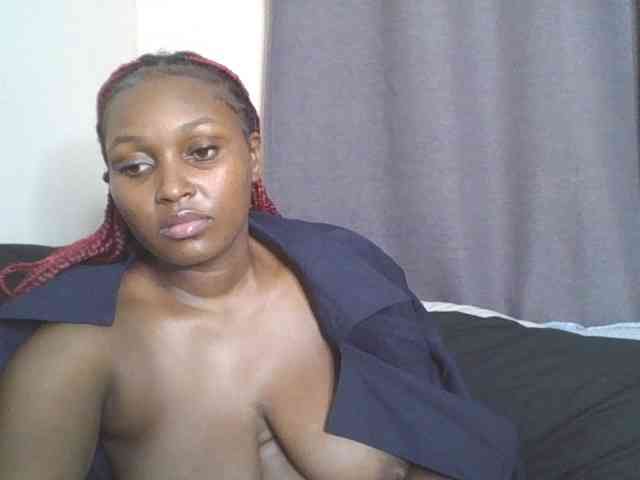 SexyBanni webcam