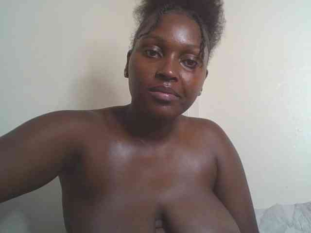 SexyBanni webcam