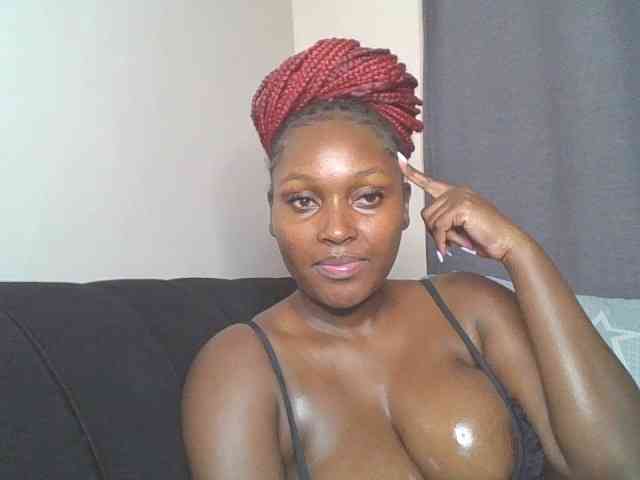SexyBanni webcam