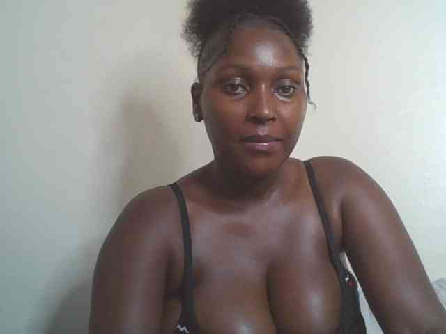 SexyBanni webcam