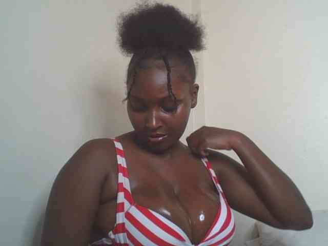 SexyBanni webcam
