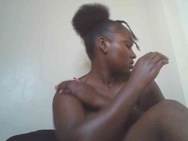 SexyBanni webcam