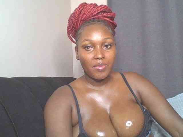SexyBanni webcam