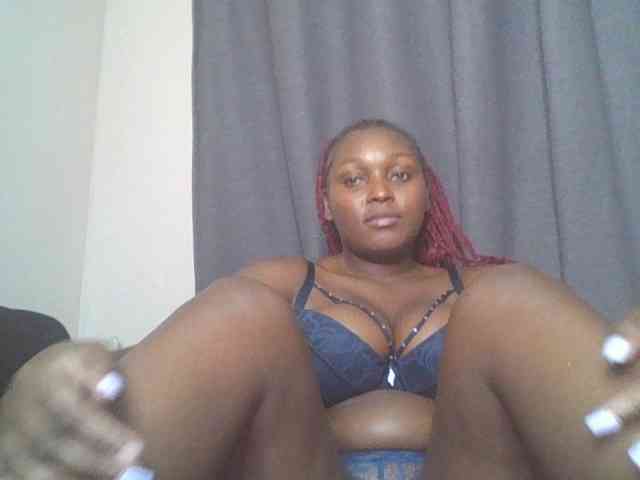 SexyBanni webcam