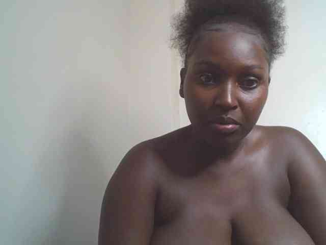 SexyBanni webcam