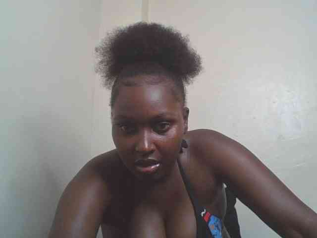 SexyBanni webcam