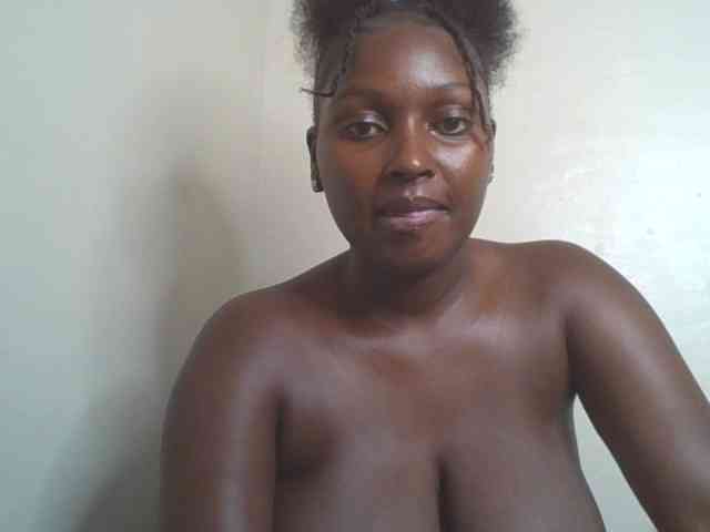 SexyBanni webcam