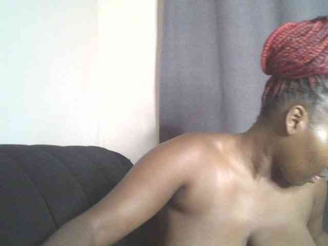SexyBanni webcam