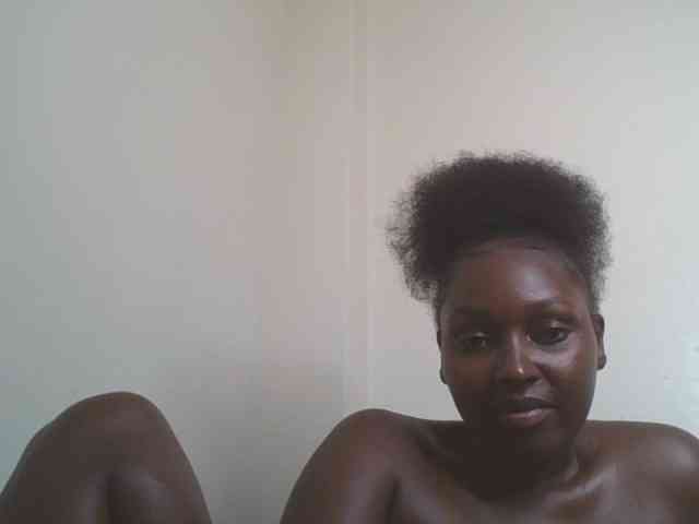 SexyBanni webcam