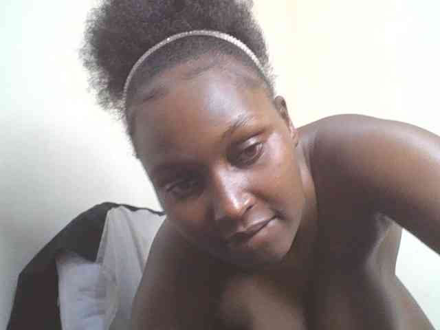 SexyBanni webcam