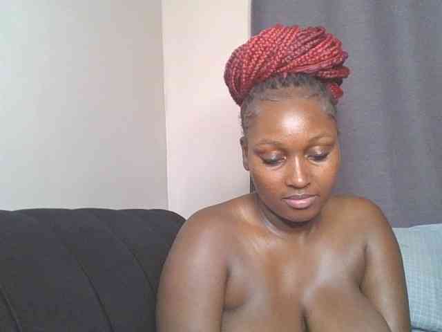 SexyBanni webcam