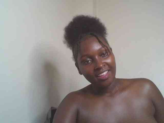 SexyBanni webcam