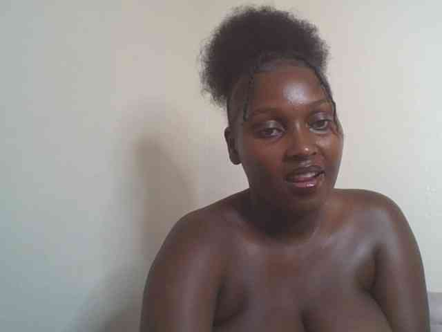 SexyBanni webcam