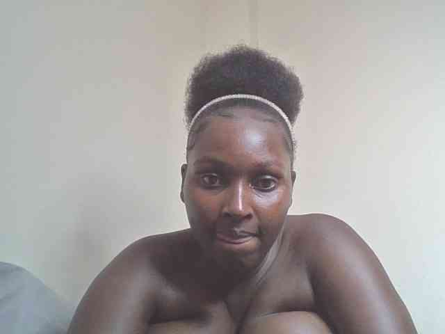 SexyBanni webcam