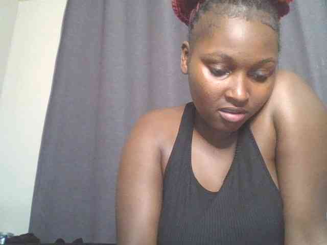 SexyBanni webcam