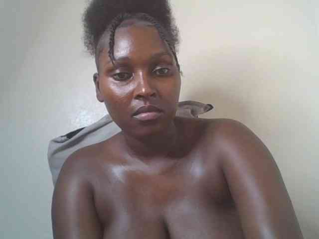 SexyBanni webcam