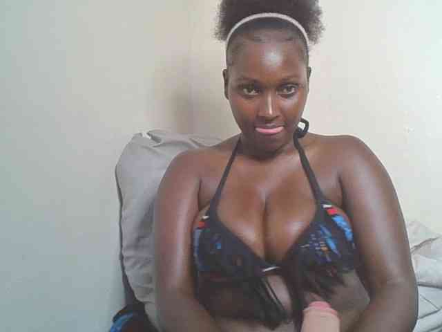 SexyBanni webcam
